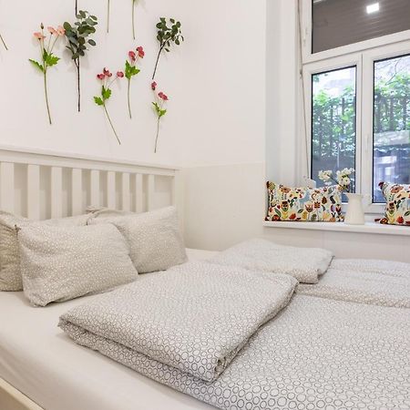 Elegant Coziness Apartamento Budapeste Exterior foto